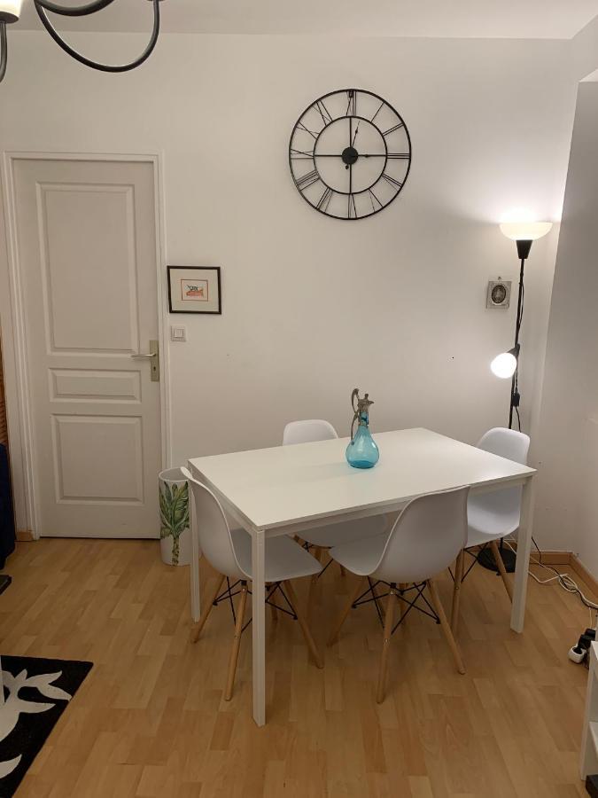 Biarritz Centre, Pres Avenue De Verdun, Cosy Apt 2 Pieces , Salon , Chambre Separe, Rue Tres Calme A 10 Minutes A Pied De La Grande Plage Buitenkant foto