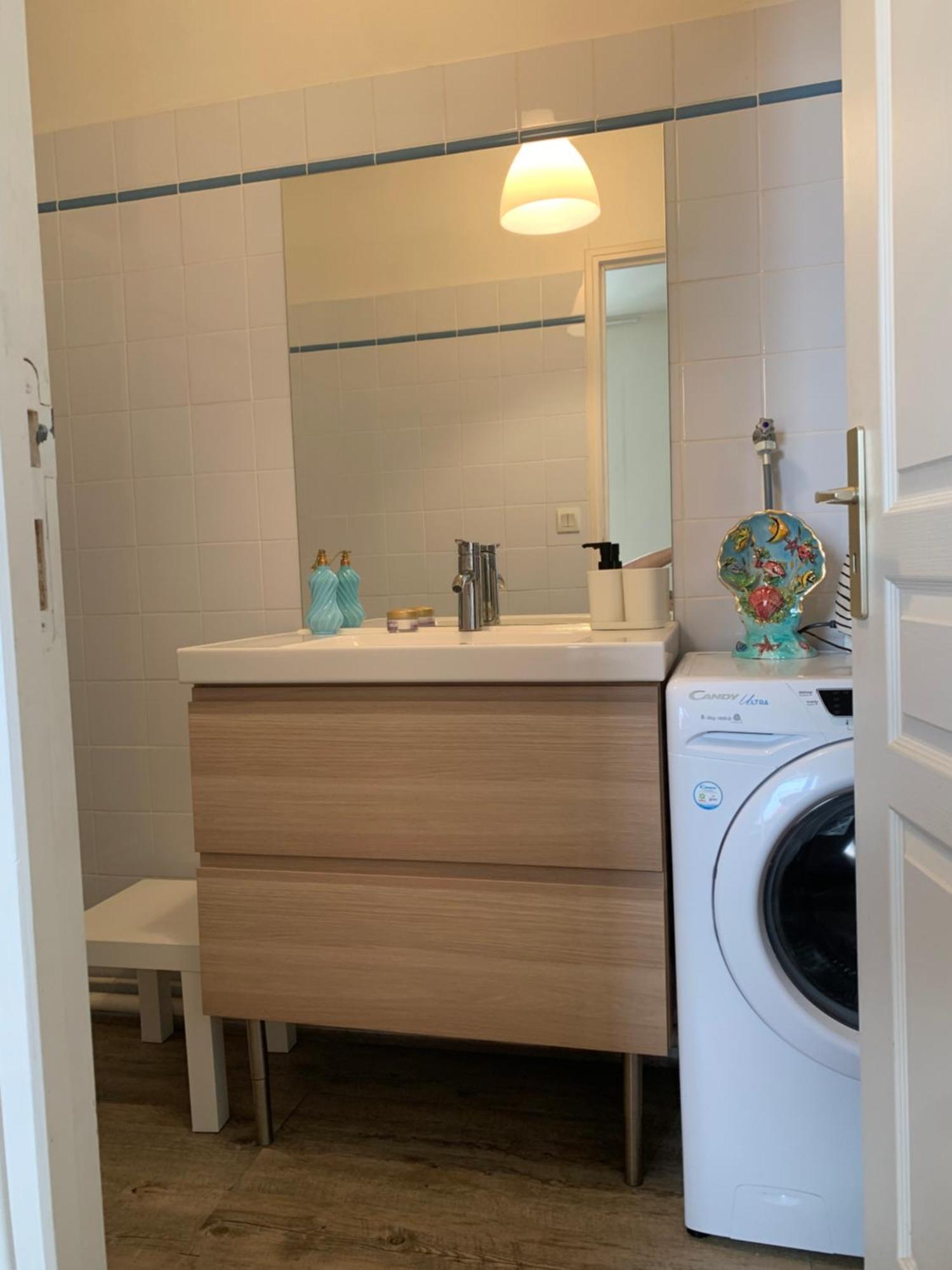 Biarritz Centre, Pres Avenue De Verdun, Cosy Apt 2 Pieces , Salon , Chambre Separe, Rue Tres Calme A 10 Minutes A Pied De La Grande Plage Buitenkant foto